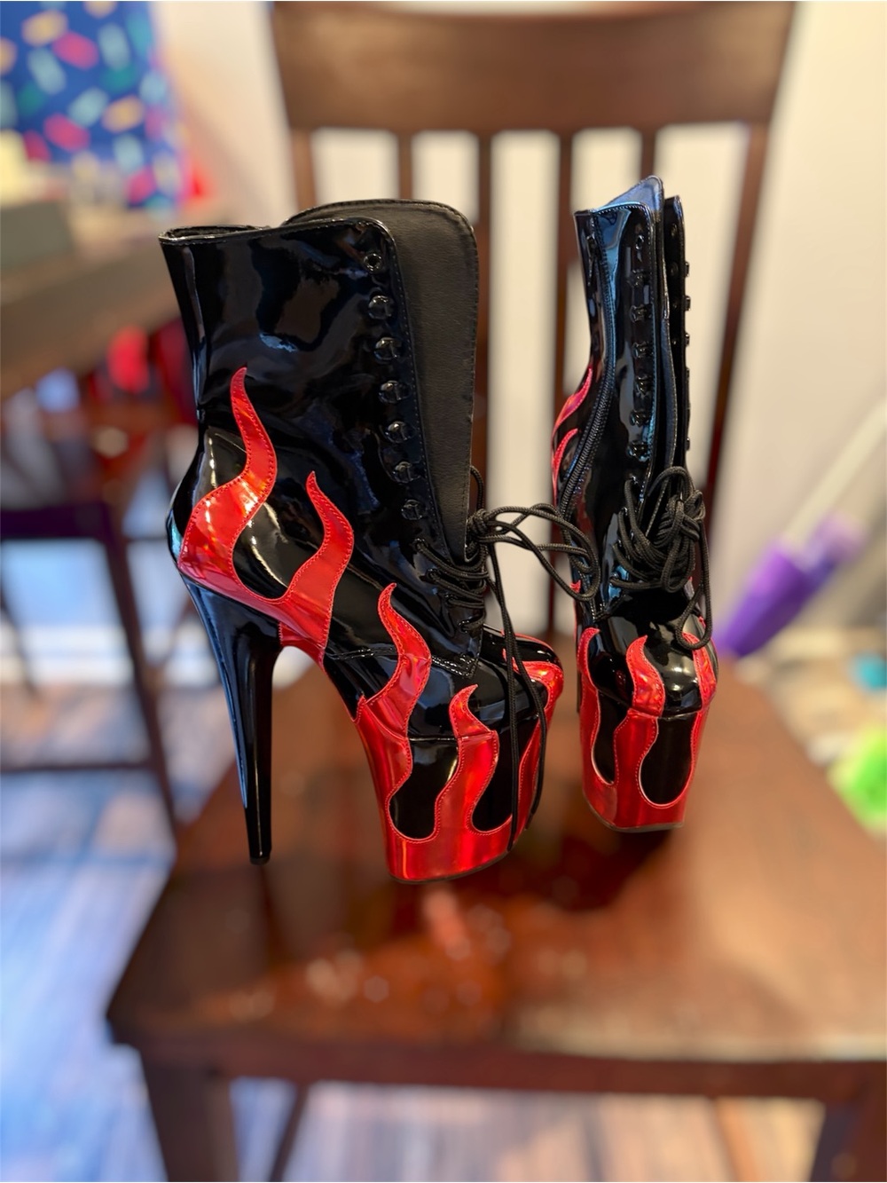 Pleaser Flamingo 1020FLM Flame Platform Boots Size 7 New In Box